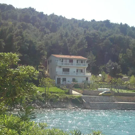 Apartments By The Sea Kali, Ugljan - 346 *