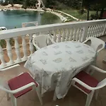 Apartman Apartments By The Sea Kali, Ugljan - 346 *