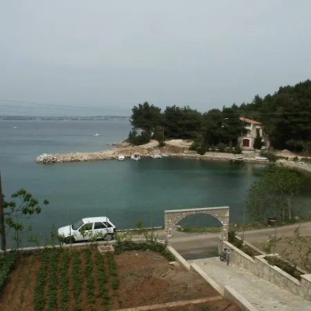 By The Sea Kali, Ugljan - 346 公寓 卡利